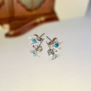 white flower earrings